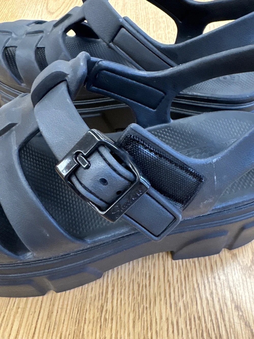 Skechers chunky platform